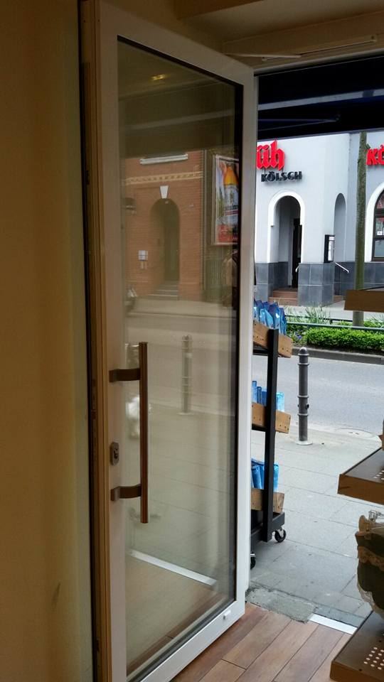 Ausgeführtes Fenster- und Türprojekt von Fenster & Türen Wojtczak