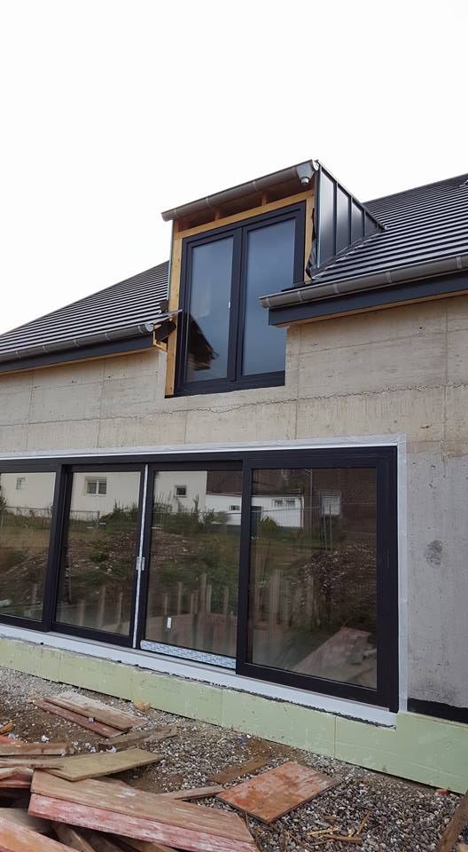 Ausgeführtes Fenster- und Türprojekt von Fenster & Türen Wojtczak